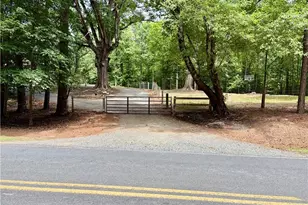2595 Stokes Rd, Denton, NC 27239 - Photo 15