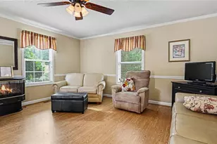 2203 Cypress St, Greensboro, NC 27405 - Photo 9