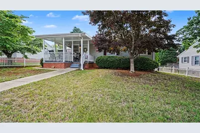 2203 Cypress Street, Greensboro, NC 27405 - Photo 3