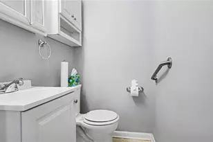 2203 Cypress St, Greensboro, NC 27405 - Photo 25