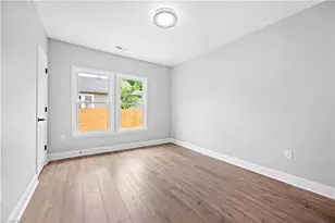 3936 Ogburn Ave, Winston-Salem, NC 27105 - Photo 15