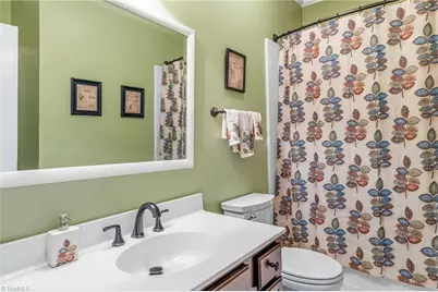 5307 Coveview Court, Greensboro, NC 27407 - Photo 15