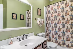 5307 Coveview Ct, Greensboro, NC 27407 - Photo 15