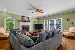 5307 Coveview Ct, Greensboro, NC 27407 - Photo 9
