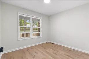 156 Old Fisher Ferry Rd, Thomasville, NC 27360 - Photo 17