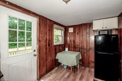 809 N Mulberry Street, Statesville, NC 28677 - Photo 9