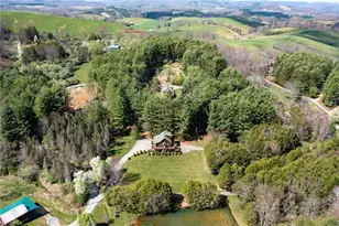 11 Lucky Lakes Rd, Grassy Creek, NC 28631 - Photo 45