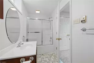 2025 Duckworth Ct, Winston-Salem, NC 27106 - Photo 37