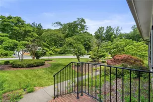 2025 Duckworth Ct, Winston-Salem, NC 27106 - Photo 3