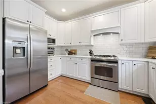 307 Overman St, Greensboro, NC 27410 - Photo 25
