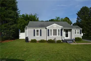 305 N 10th Ave, Mayodan, NC 27027 - Photo 23