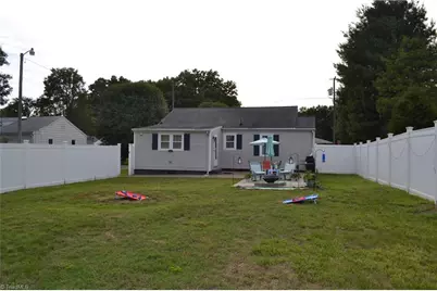 305 N 10th Avenue, Mayodan, NC 27027 - Photo 21