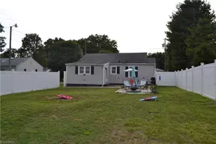 305 N 10th Ave, Mayodan, NC 27027 - Photo 21