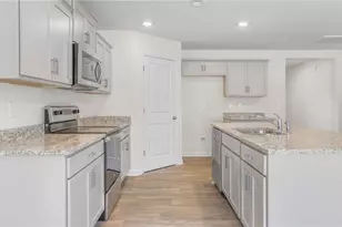 2806 Kilpatrick White Rd, Greensboro, NC 27406 - Photo 7