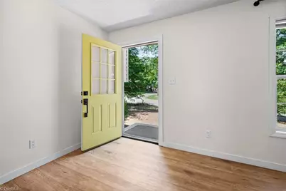 1111 5th Avenue, Lexington, NC 27295 - Photo 11
