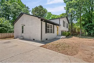 1111 5th Avenue, Lexington, NC 27295 - Photo 3