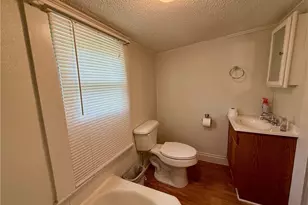 212 S 6th Ave, Mayodan, NC 27027 - Photo 19
