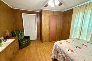 212 S 6th Ave, Mayodan, NC 27027 - Photo 17
