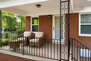 203 Rockspring Dr, Thomasville, NC 27360 - Photo 5