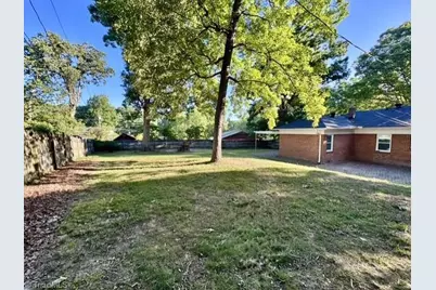 203 Rockspring Drive, Thomasville, NC 27360 - Photo 7