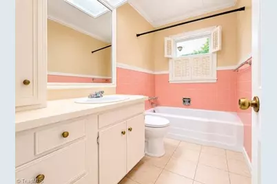 203 Rockspring Drive, Thomasville, NC 27360 - Photo 17