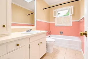 203 Rockspring Dr, Thomasville, NC 27360 - Photo 17