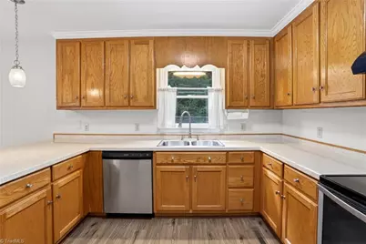 2387 Woodridge Drive, Asheboro, NC 27205 - Photo 11