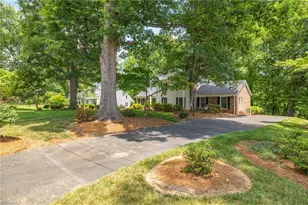 1104 Arbor Ln, Reidsville, NC 27320 - Photo 5