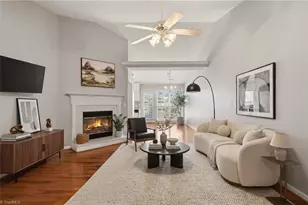 4303 River Crest Ln, Greensboro, NC 27409 - Photo 7