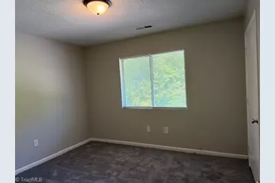 1807 S Scales Street #17, Reidsville, NC 27320 - Photo 5