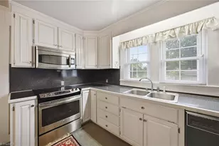 603 Westminster Dr, Statesville, NC 28677 - Photo 5