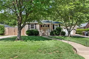 2304 Fairfield Ave, Greensboro, NC 27408 - Photo 5