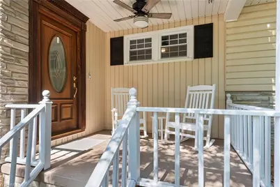 2304 Fairfield Avenue, Greensboro, NC 27408 - Photo 9