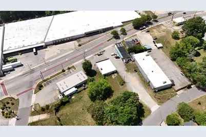 2029 E Market Street, Greensboro, NC 27401 - Photo 23