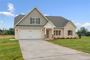 242 Avian Ln, Winston-Salem, NC 27127 - Photo 3