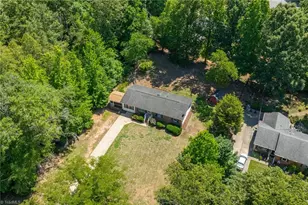 5404 Pine Level Dr, Browns Summit, NC 27214 - Photo 37