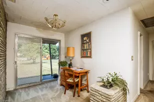 134 Maplewood Ave, Thomasville, NC 27360 - Photo 3