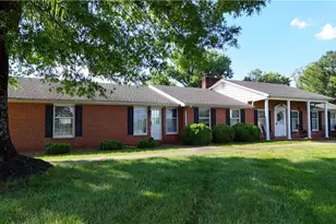 660 Shoals Rd, Pinnacle, NC 27043 - Photo 3