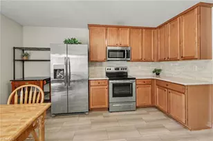 4562 Westhill Pl, Kernersville, NC 27284 - Photo 11