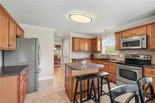 563 Garden Valley Dr, Winston-Salem, NC 27107 - Photo 11