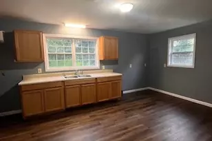 347 Foster St, Burlington, NC 27217 - Photo 7