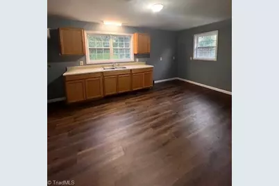 347 Foster Street, Burlington, NC 27217 - Photo 9