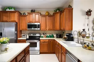 1079 Muirfield Ave, Clemmons, NC 27012 - Photo 9