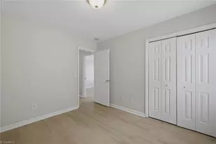 3925 Hickswood Forest Ct, High Point, NC 27265 - Photo 17