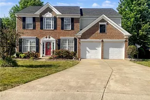 1481 Cantwell Ct, High Point, NC 27265 - Photo 3