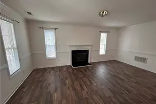 4902 Heritage Woods Ct, Greensboro, NC 27407 - Photo 5