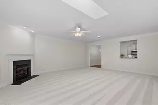 1055 St Michaels Ln, High Point, NC 27265 - Photo 11