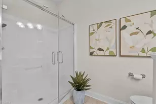 1055 St Michaels Ln, High Point, NC 27265 - Photo 19