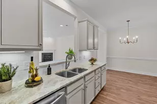 1055 St Michaels Ln, High Point, NC 27265 - Photo 5