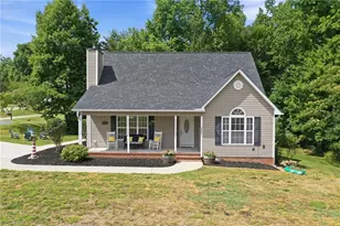 3993 Yount Ct, Burlington, NC 27215 - Photo 1